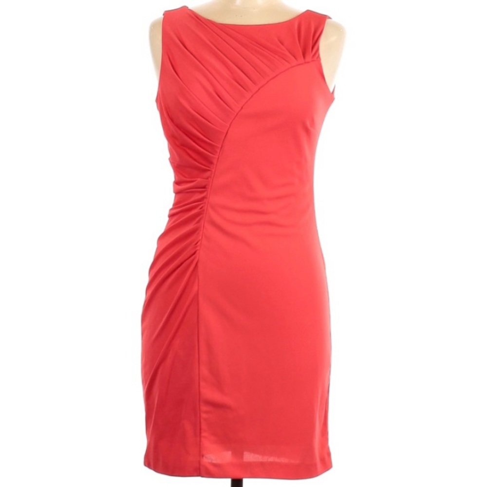 HALSTON HERITAGE size 4 orange dress in excellent condition
